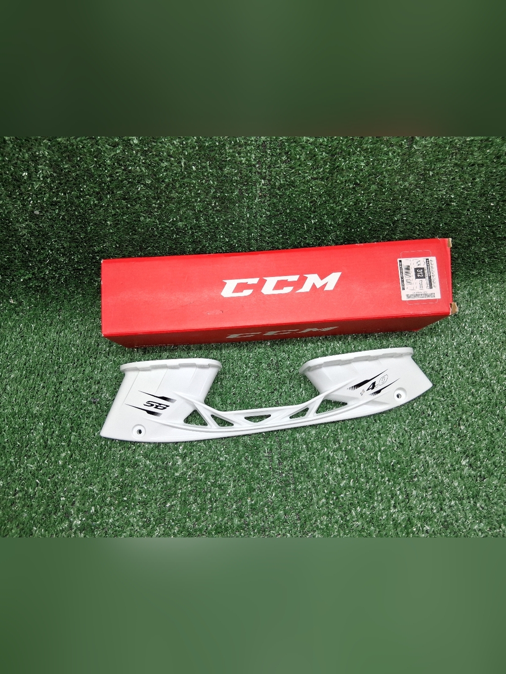 CCM SPEEDBLADE +4.0 HOLDER - 312mm Right